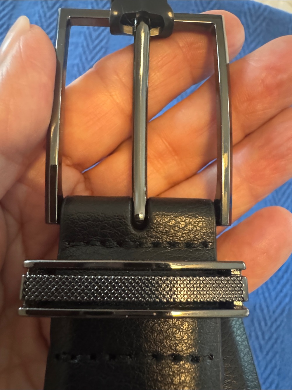 Bloomingdale's Black Leather Men's Belt with Silver Buckle
